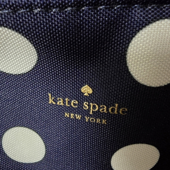 NWOT Kate Spade Navy Blue & White Polka Dot Insulated Cooler Shoulder Bag Large - Picture 3 of 9